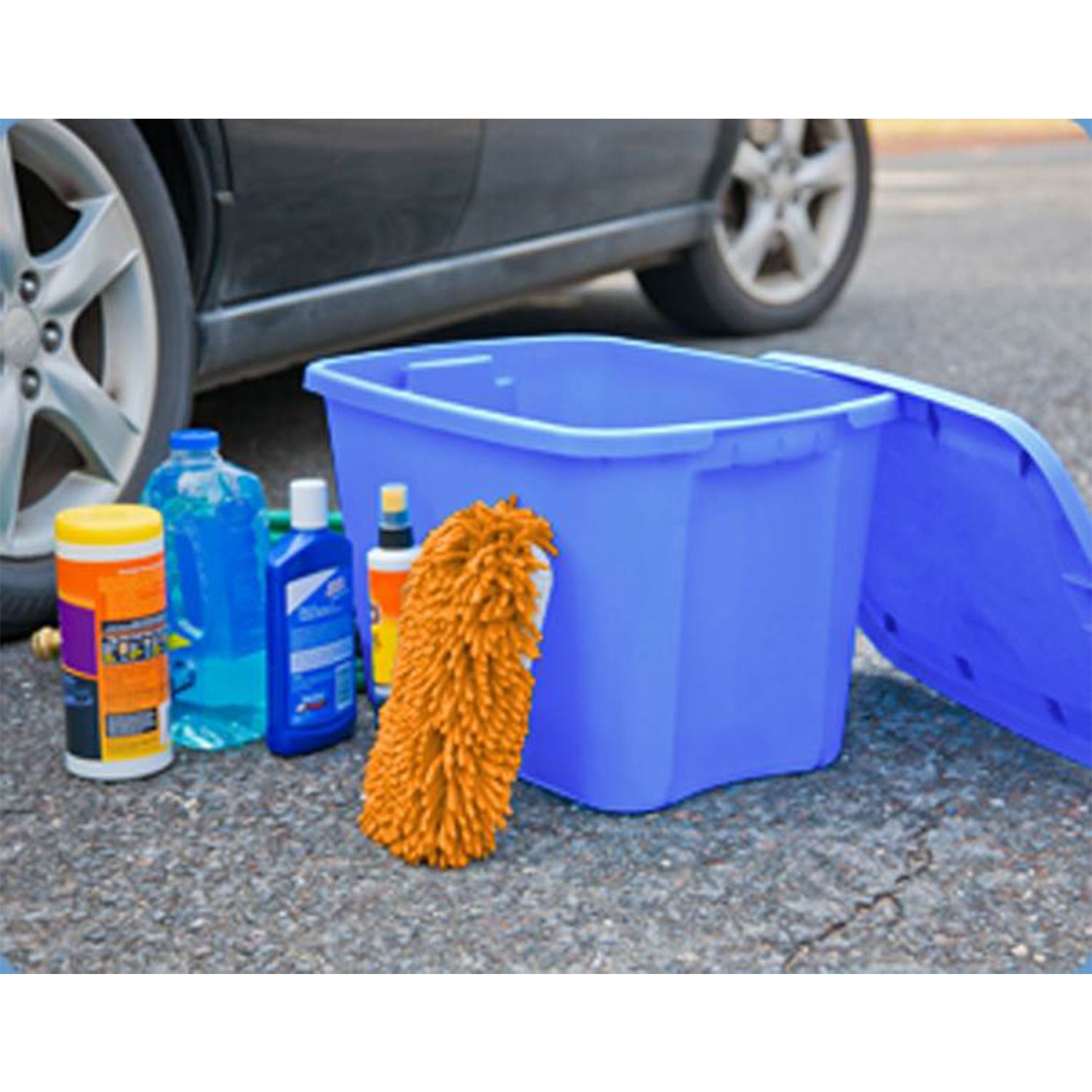 18201009 Plastic Latching 10 Gallon Storage Container Tote Box (Open Box)