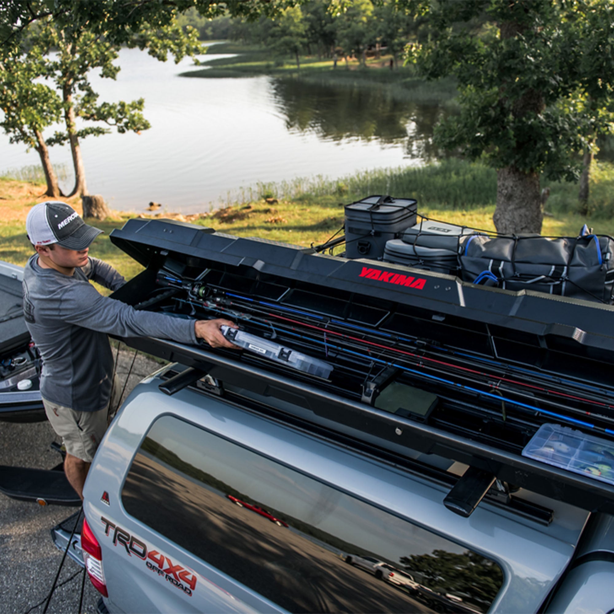 Yakima Rooftop Fishing Rod Box with Rod Shields and Retention Straps (Open Box)