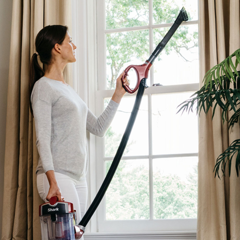 Shark Navigator Lift Away Speed Zero M Vacuum (Certified Refurbished) (Used)