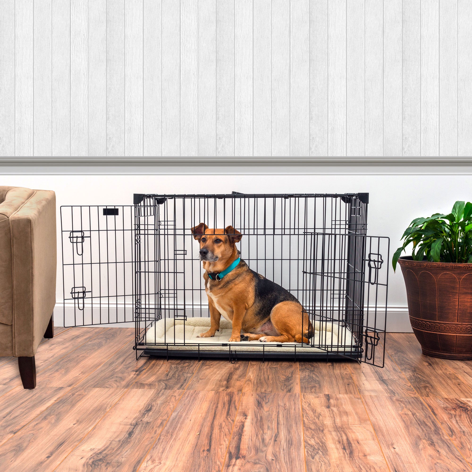 Lucky Dog 2 Door Training Kennel w/ Removable Pan & Mat, Large (Open Box)