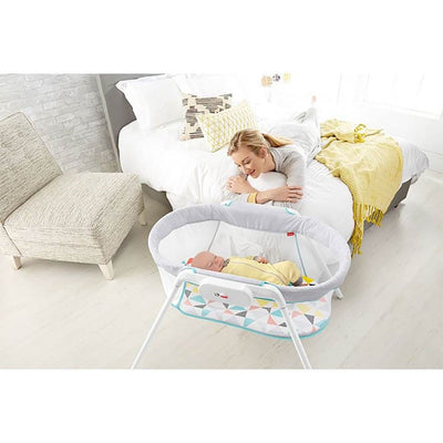Fisher Price Portable Vibrating Stow 'n Go Baby Bassinet with Storage Bag, White