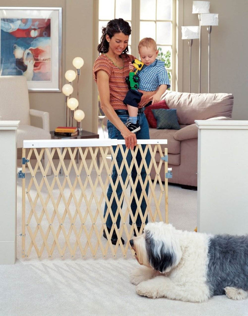 NORTH STATES Expansion Swing Gate Baby/Child Pet Safety