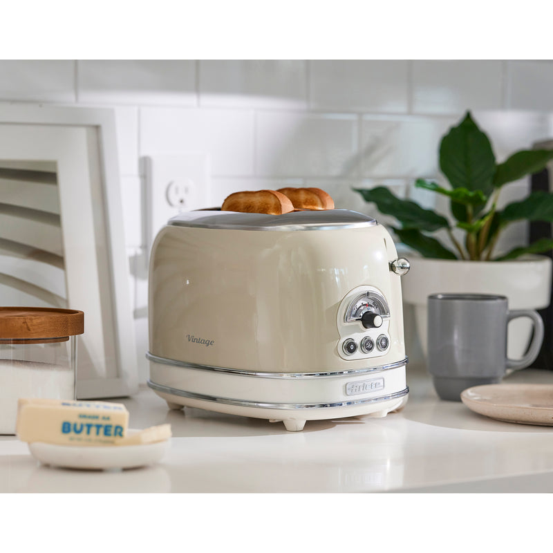 Ariete 155 Vintage Style 750 Watt 2 Slice Toaster With Defrost and Reheat, Beige
