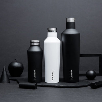 Corkcicle Classic 16 Oz Canteen Stainless Steel Water Bottle, Nero Black Marble