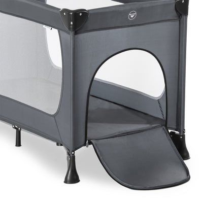 hauck Dream'n Play Travel Cot Plus For Babies And Toddlers Up to 33 Pounds, Grey