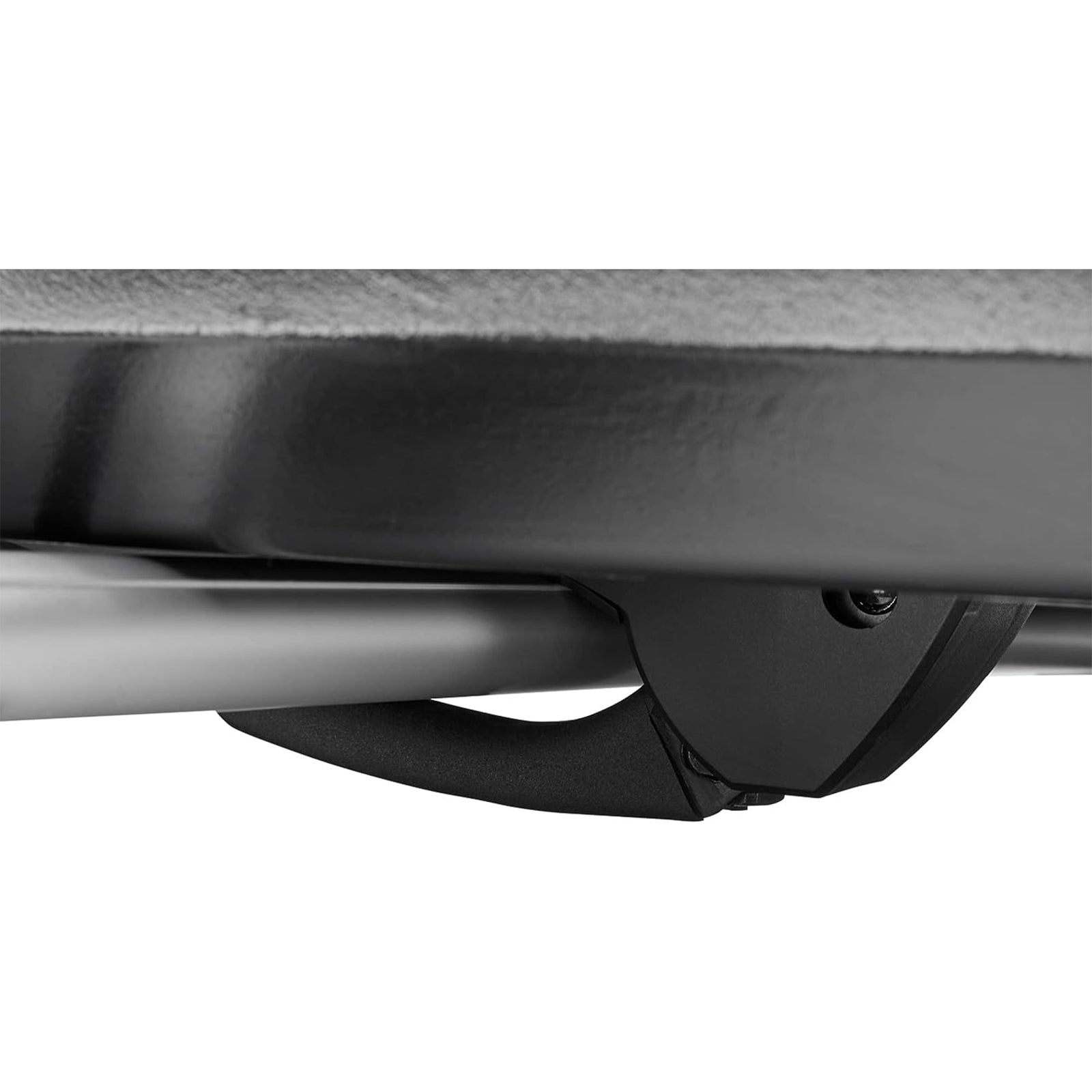 Yakima CBX 18 Cubic Ft Vehicle Rooftop Cargo Rugged Carrier Box, Black (Used) - VMInnovations