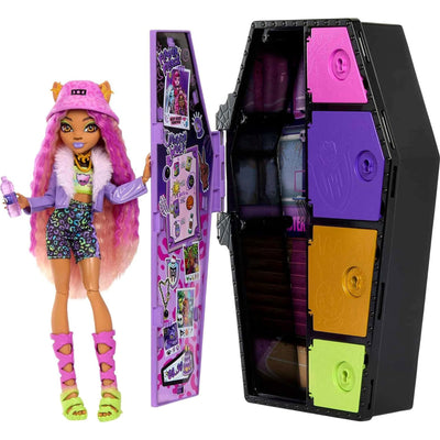Monster High Skulltimate Secrets Clawdeen Wolf Doll And Fashion Set With Locker