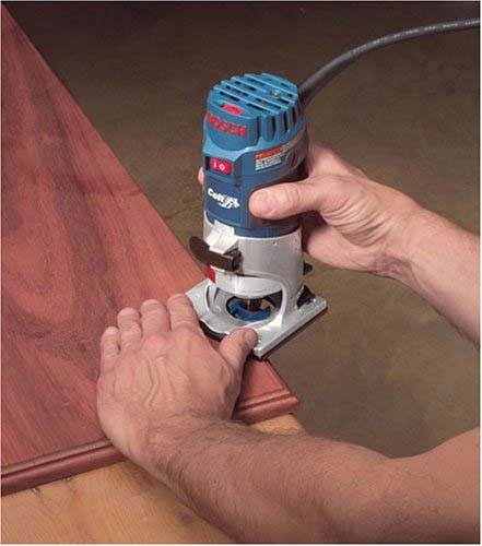 Bosch Palm Grip 5.6A 1-HP Fixed Variable-Speed Router (Certified Refurbished)