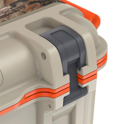 OtterBox Venture Heavy Duty Outdoor Camping Fishing Cooler 45-Quarts, Back Trail