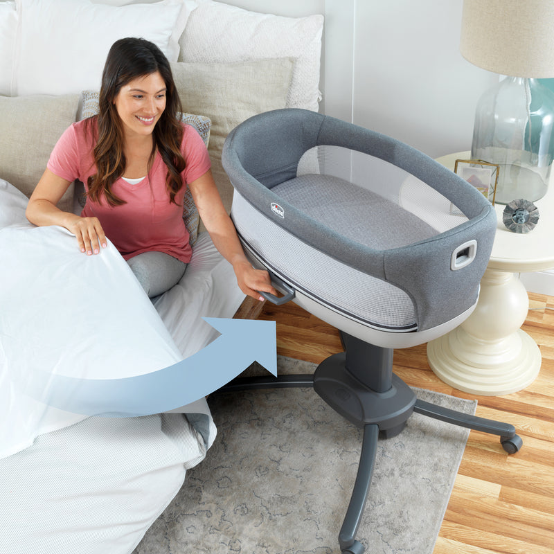 Chicco Close to You 3-in-1 Portable Infant Baby Bedside Bassinet, Heather Gray